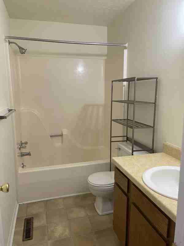 524 Calhoun St #29 - Photo 5 of 8