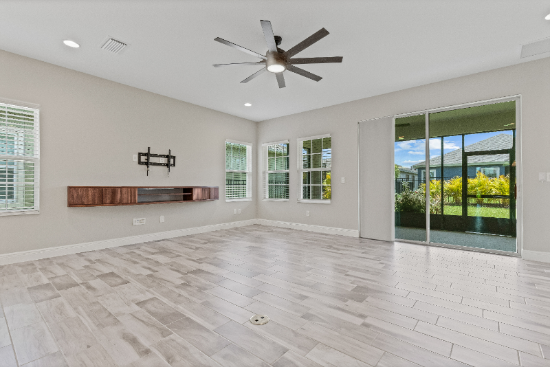 5607 Limelight Drive - Photo 6 of 20