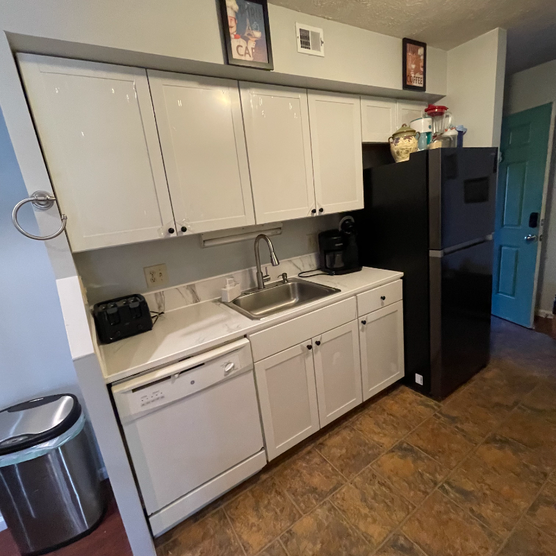 4006 Goveners Square #3 - Photo 3 of 15