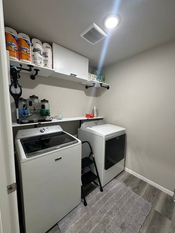 6212 Oracle Dr - Photo 6 of 12