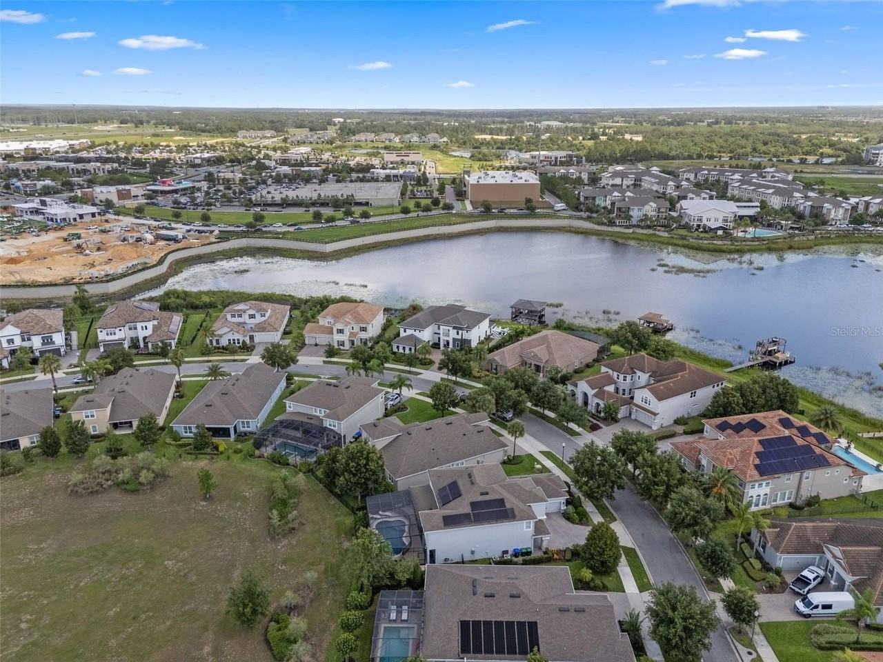 5382 Bowman Dr - Photo 4 of 50