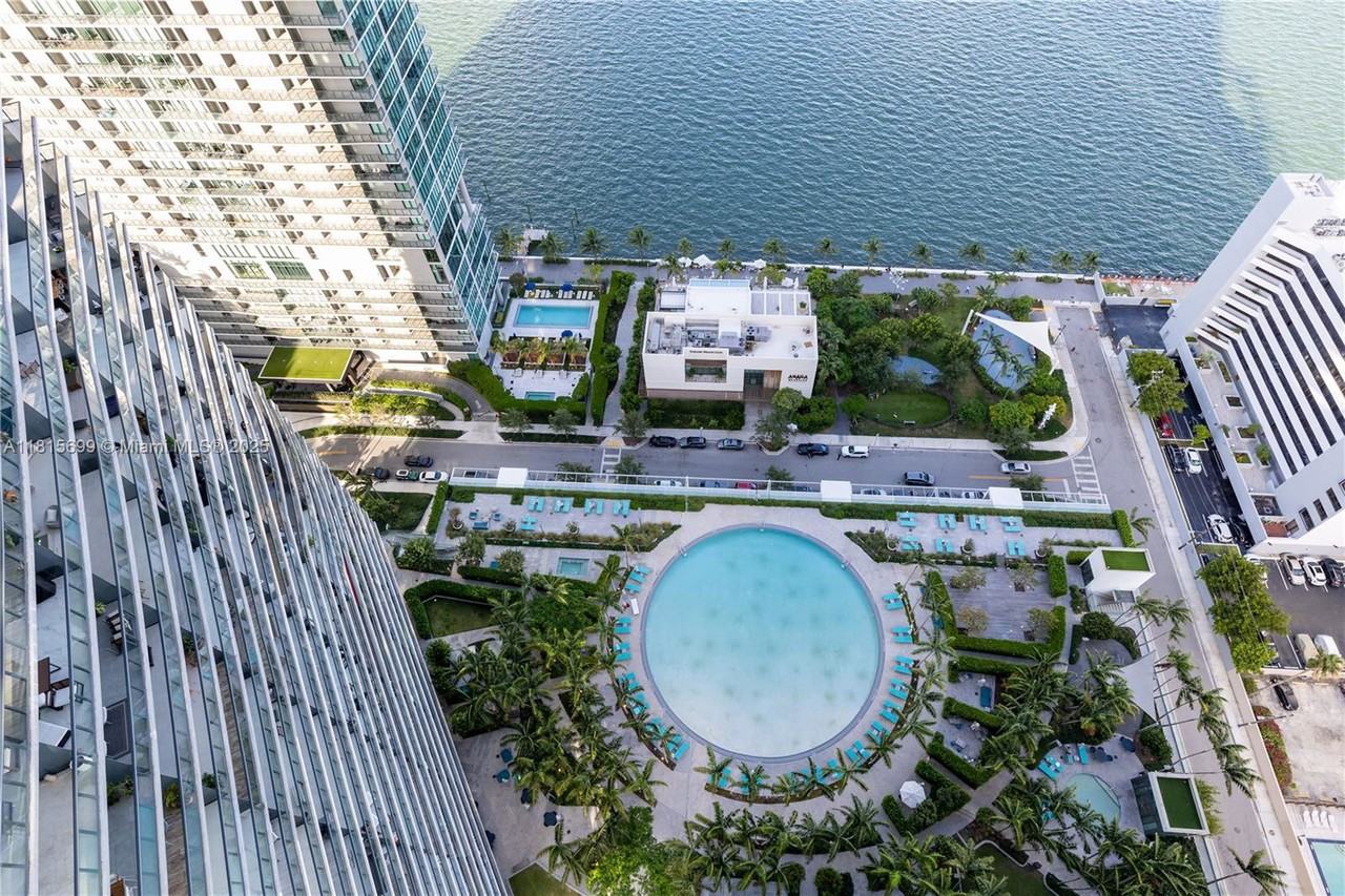 480 Ne 31st St #3107