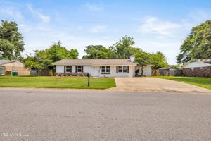 featured image of 302 Brumbaugh Rd