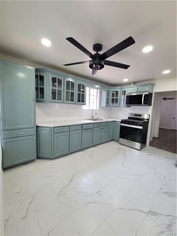 2633 Pepper Ave - Photo 2 of 8