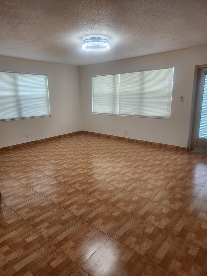 346 Camden Drive #O - Photo 5 of 23