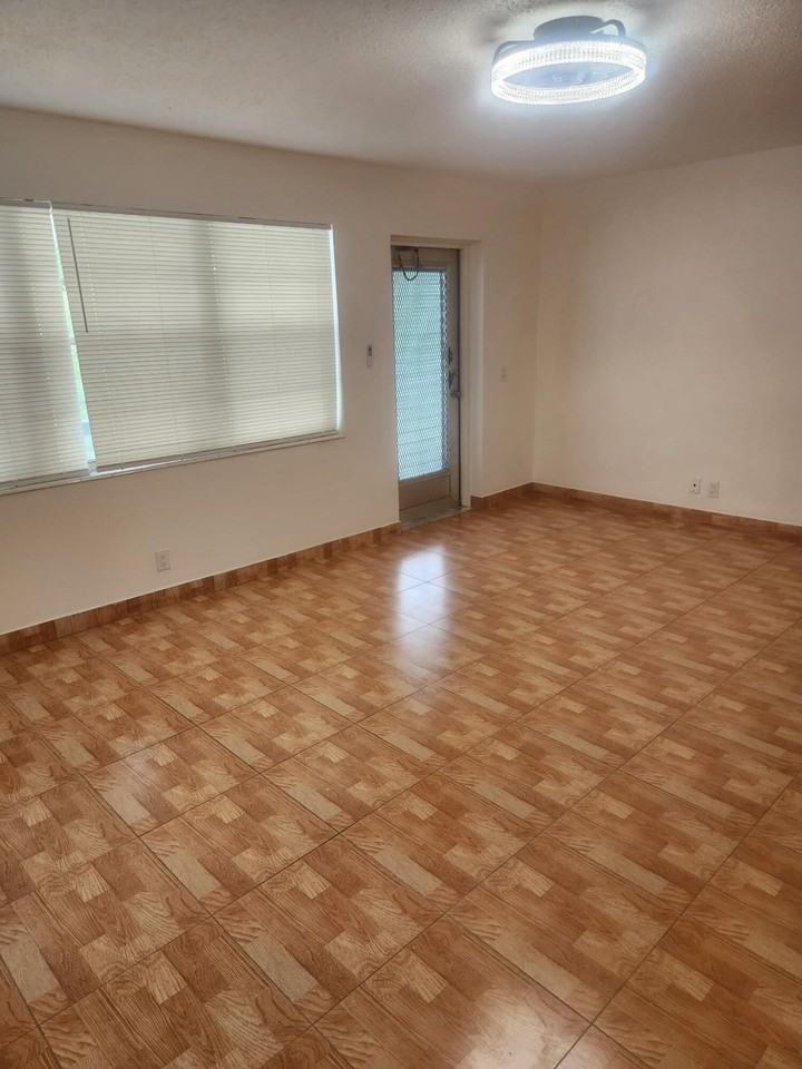 346 Camden Drive #O - Photo 6 of 23