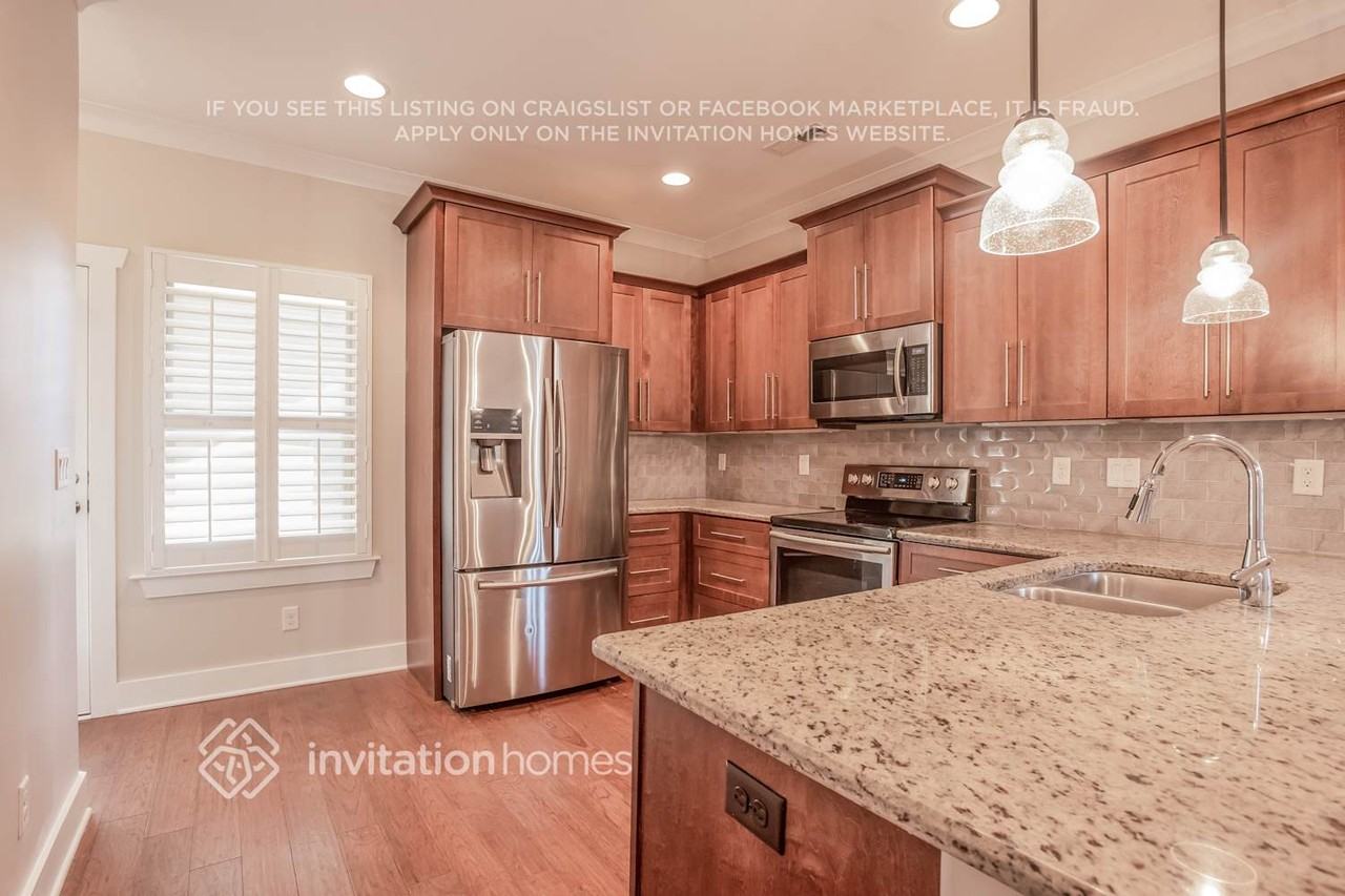 2551 Cason Ln - Photo 5 of 16