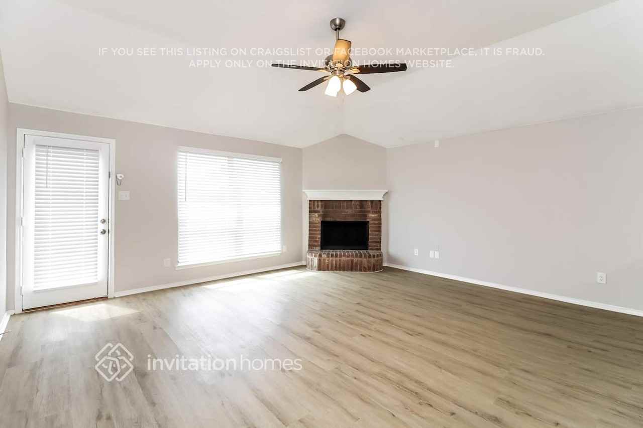 140 Buckskin Dr - Photo 4 of 17