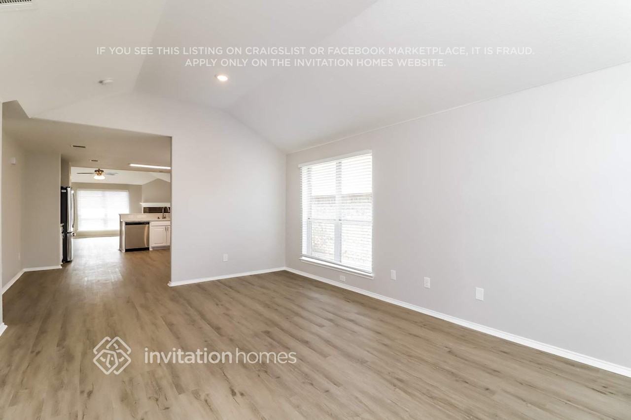 140 Buckskin Dr - Photo 6 of 17