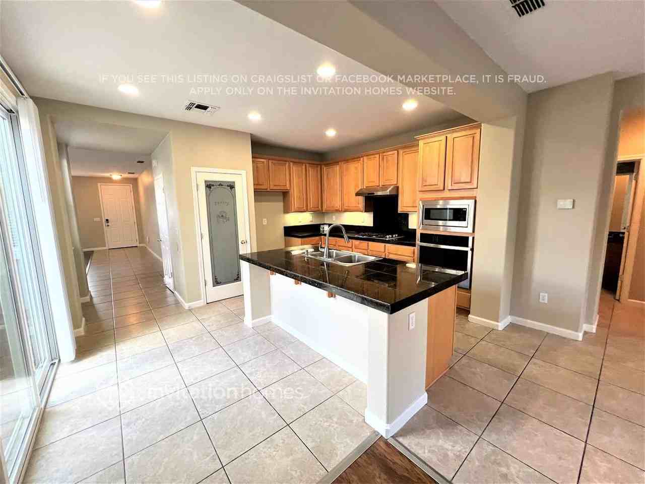 1230 Barnhill Ln - Photo 4 of 19