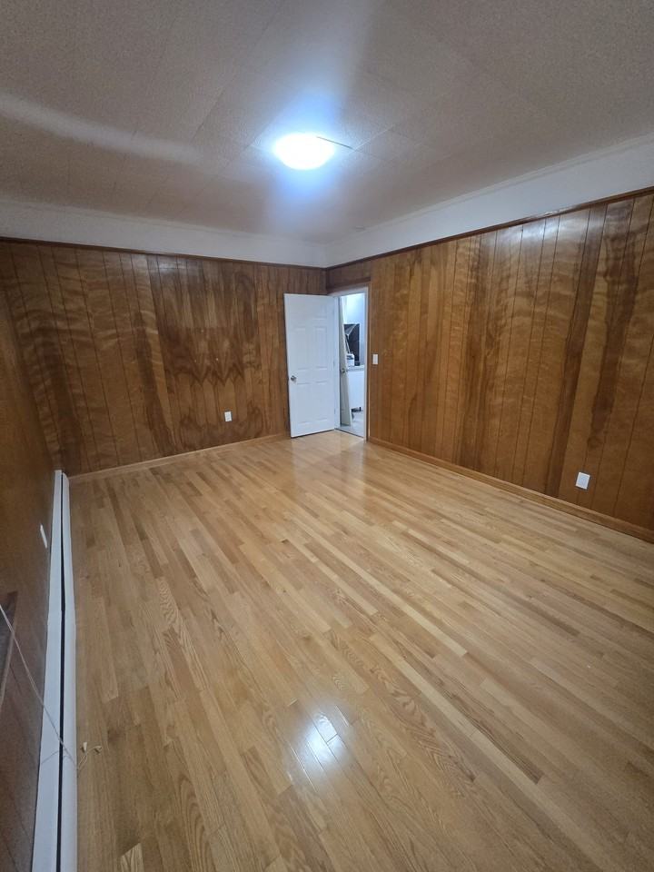 100 Peever St #2 - Photo 3 of 12