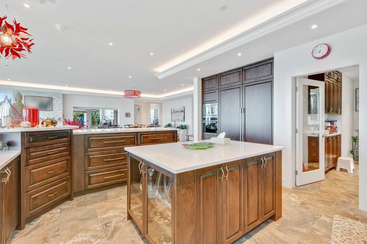 150 Mountain Drive - Photo 5 of 22