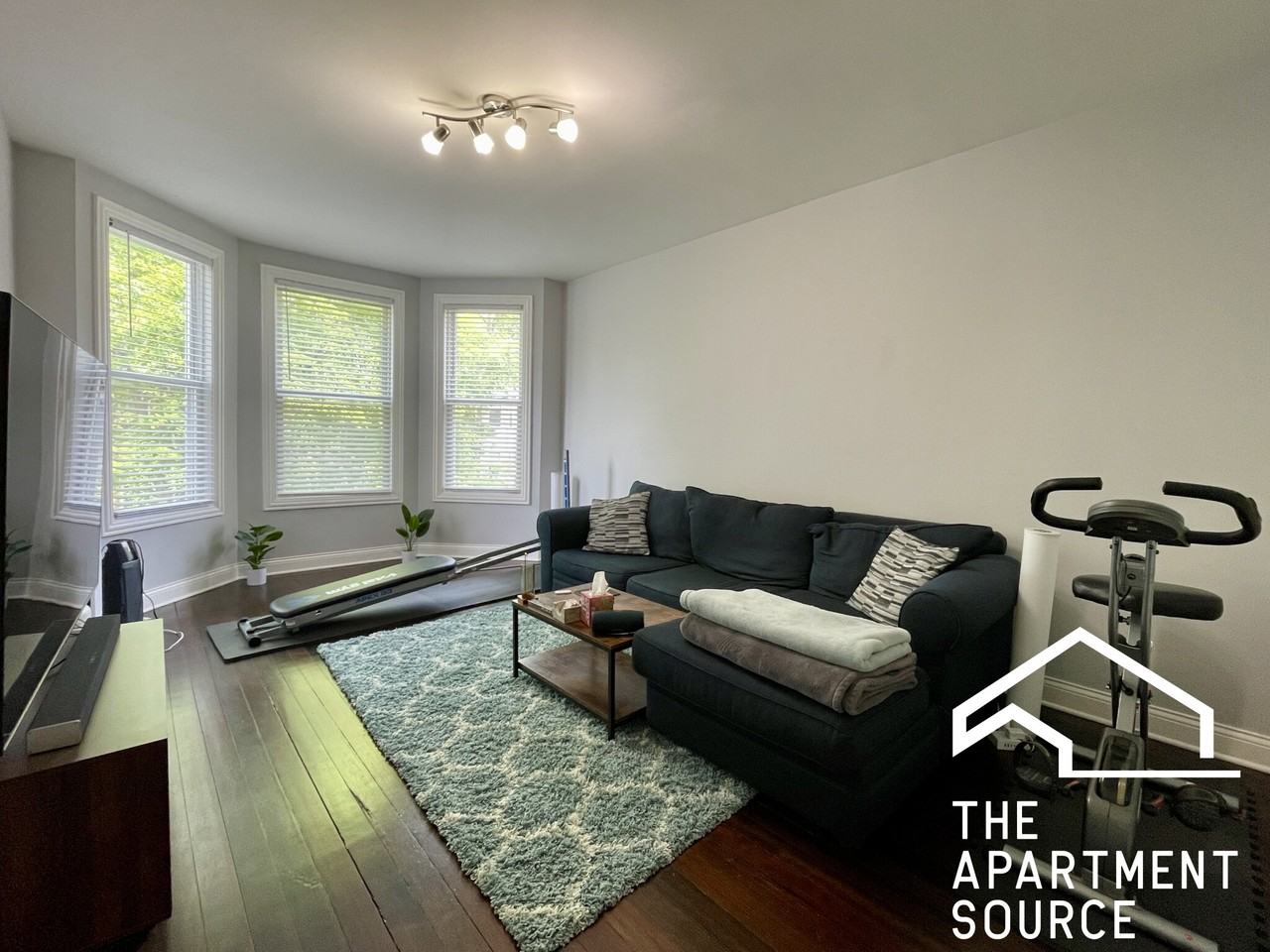 2824 N Ridgeway Ave #1 - Photo 5 of 16