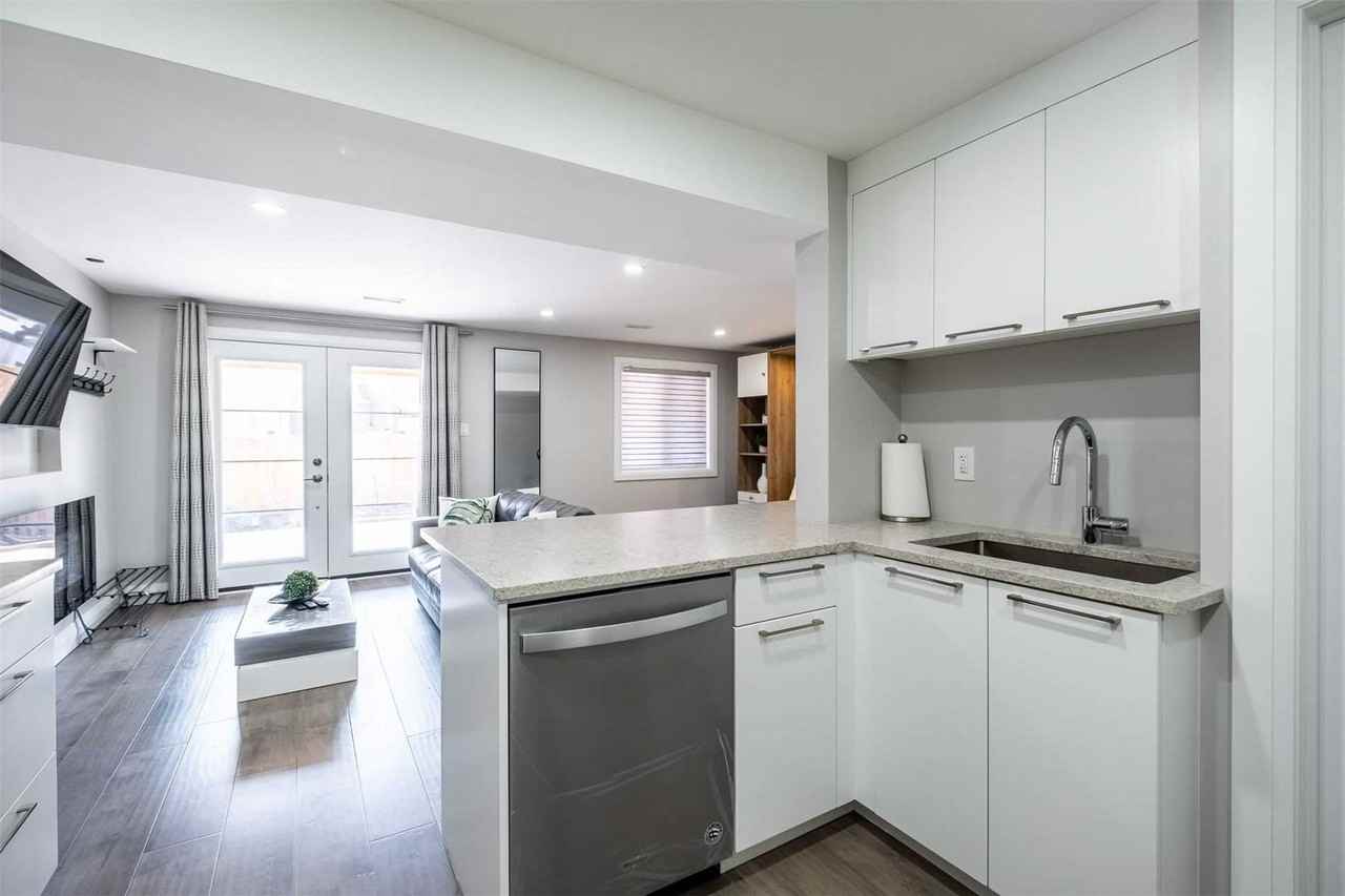 114 Rivertrail Avenue - Photo 5 of 9