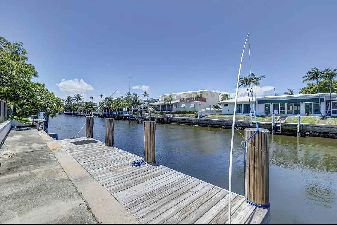 2041 Coral Reef Drive - Photo 7 of 46