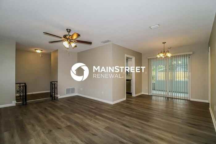 2503 Dakota Trl - Photo 3 of 16