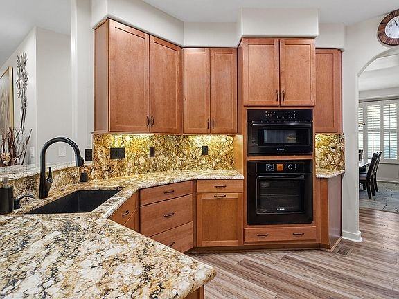 4014 Peeler Ct - Photo 2 of 7