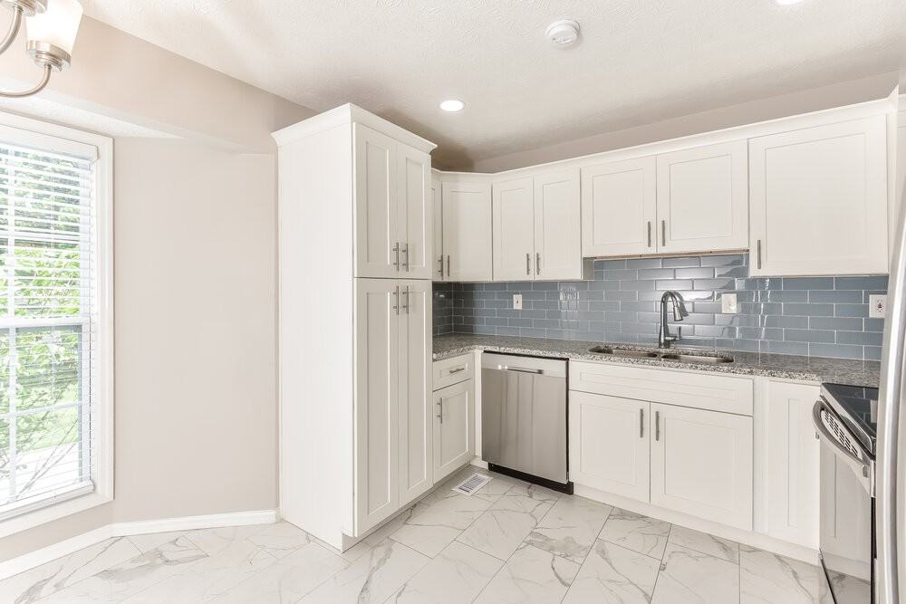 2145 Atkinson Ln - Photo 6 of 17