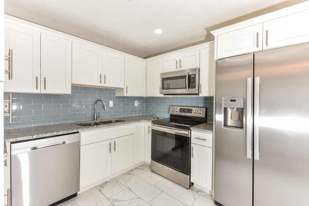 2145 Atkinson Ln - Photo 7 of 17