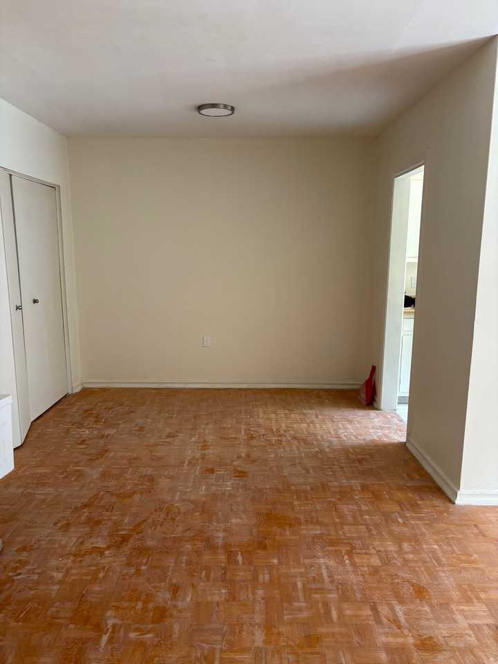 40 Avenue Marian - Photo 2 of 5