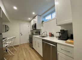 featured image of Glenwood Dr