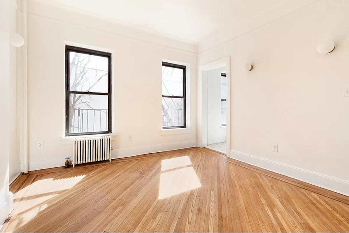 252 Lafayette Ave #3 - Photo 3 of 5