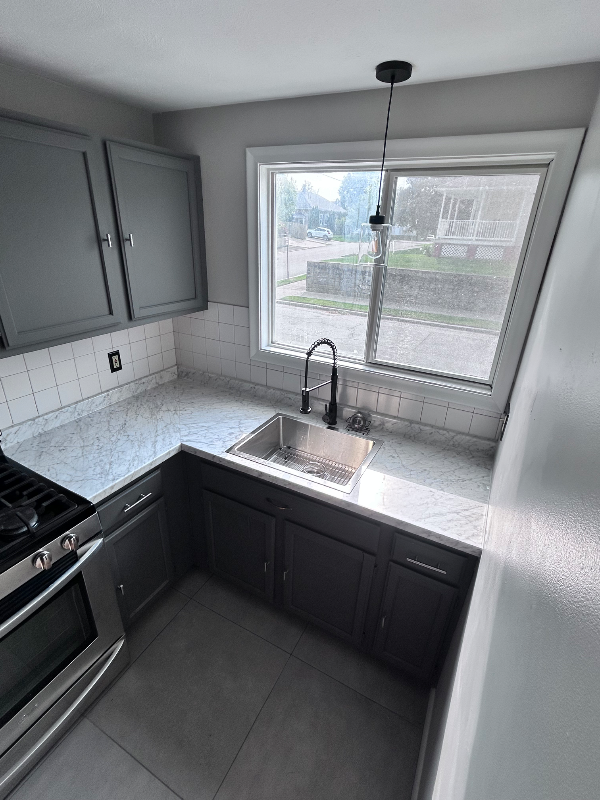 102 Laurens St #1 - Photo 4 of 19