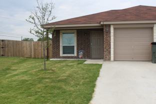 1535 Justin Loop #A - Photo 1 of 1