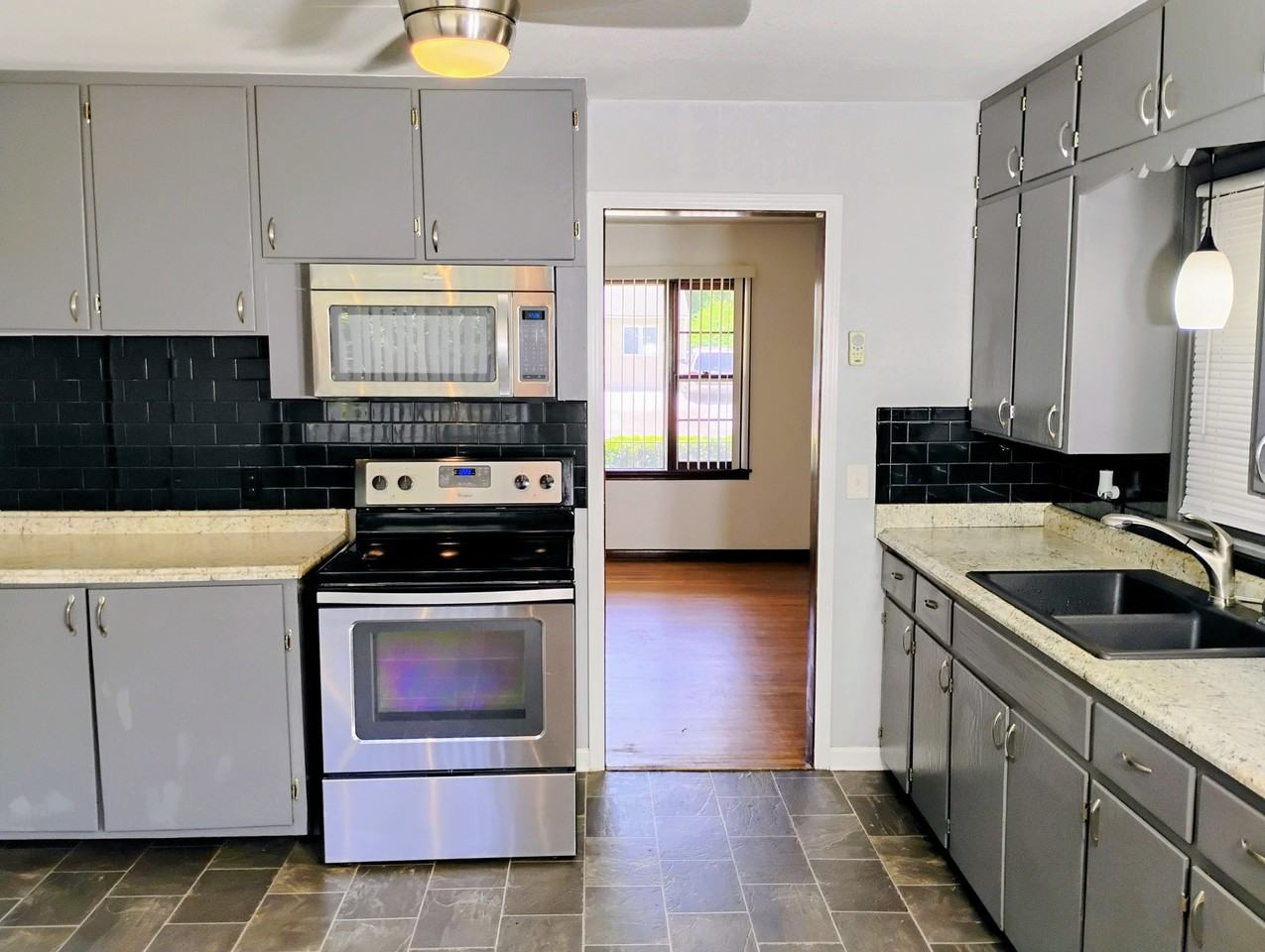 1126 E Gidley St #NA - Photo 2 of 13