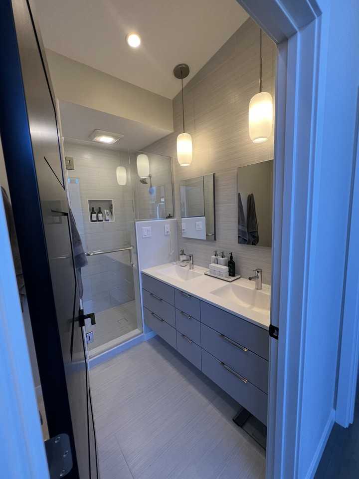 2694 Edgehill Rd #1 - Photo 5 of 8