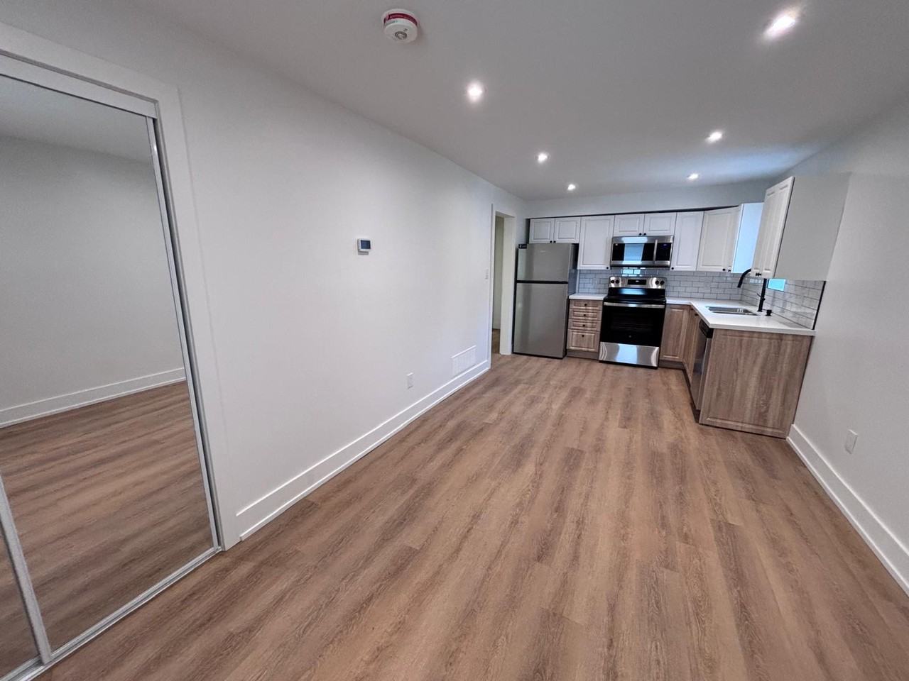 12 Rotherham Avenue #main - Photo 2 of 17