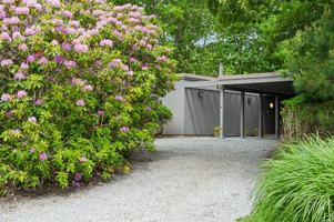 featured image of 1A Beatrice Dr