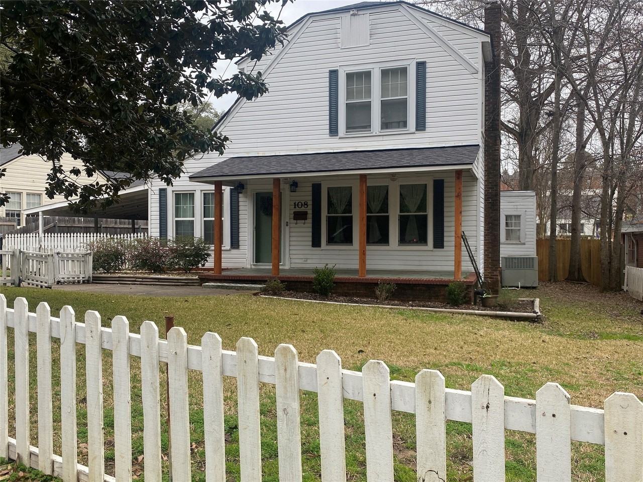 108 Atkins Ave - Photo 2 of 40