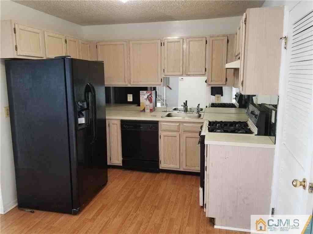 24 Prestwick Way - Photo 2 of 7