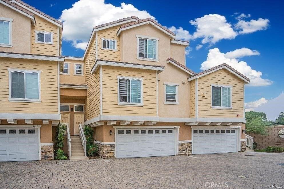 9023 Kimberly Ln - Photo 3 of 4