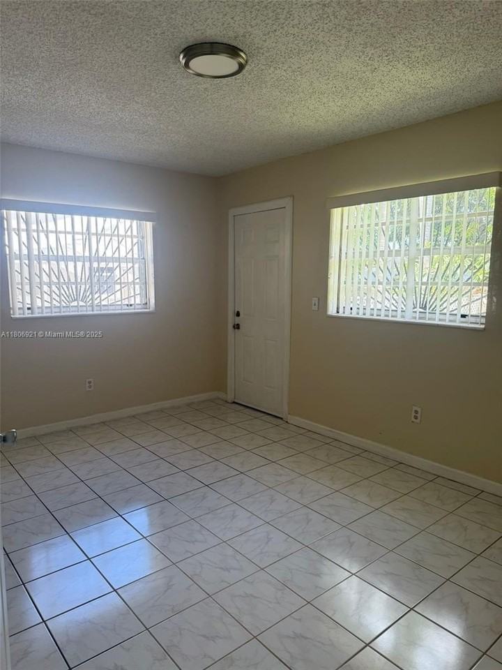 15201 Sw 307th Rd - Photo 4 of 6