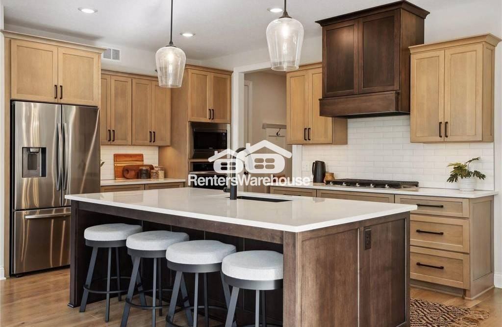 10441 56th Pl N - Photo 4 of 23