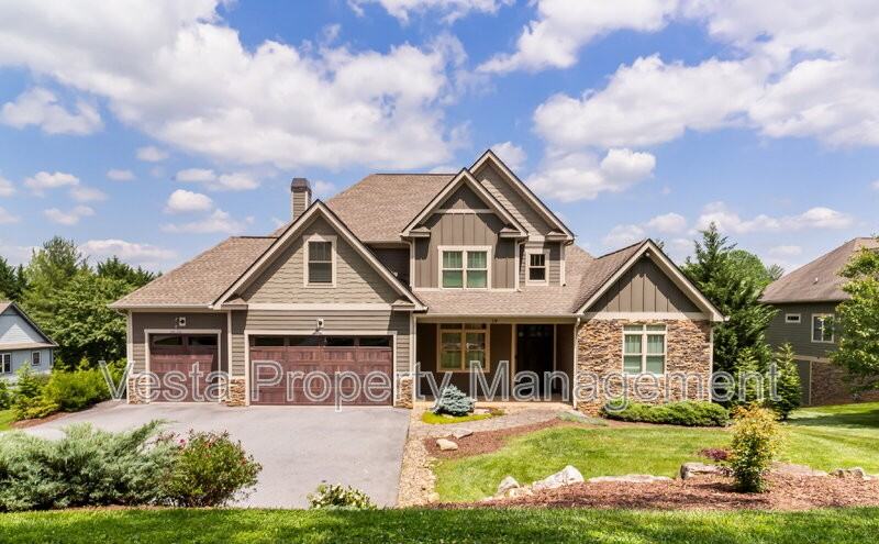 19 Carrolls Place Ct - Photo 2 of 50