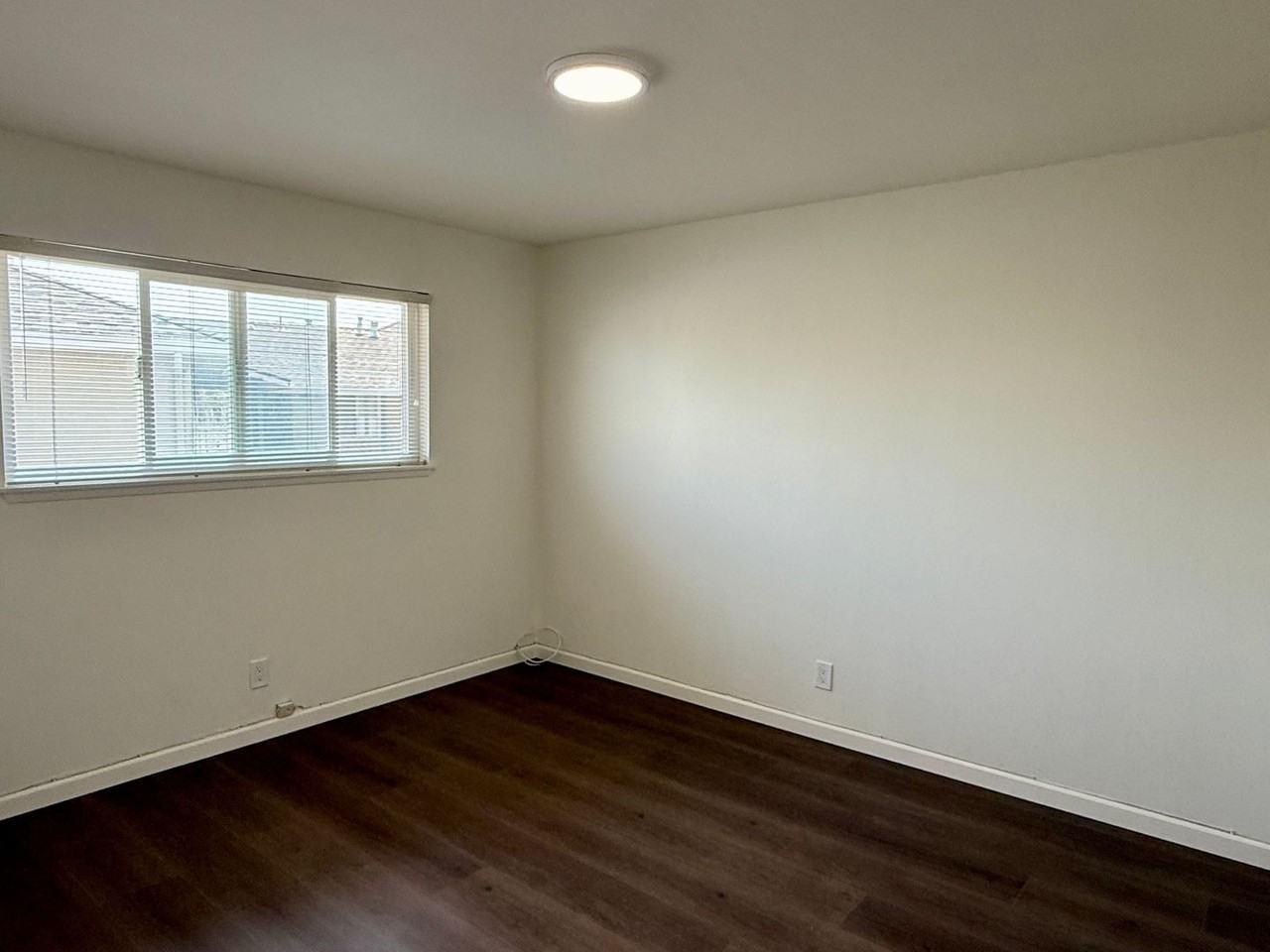 2497 Anna Dr #13 - Photo 7 of 8