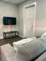 featured image of 204 4th Ave