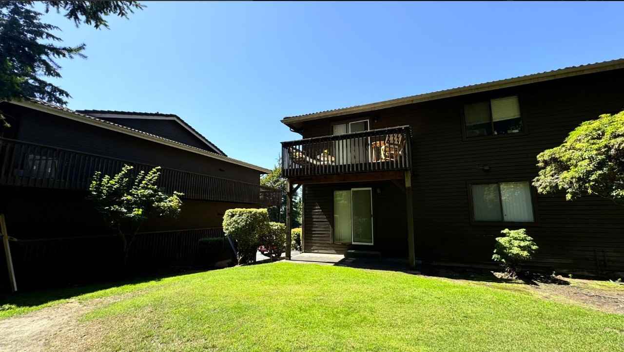 A480 - ROYAL VIEW APARTMENTS - Photo 3 of 3