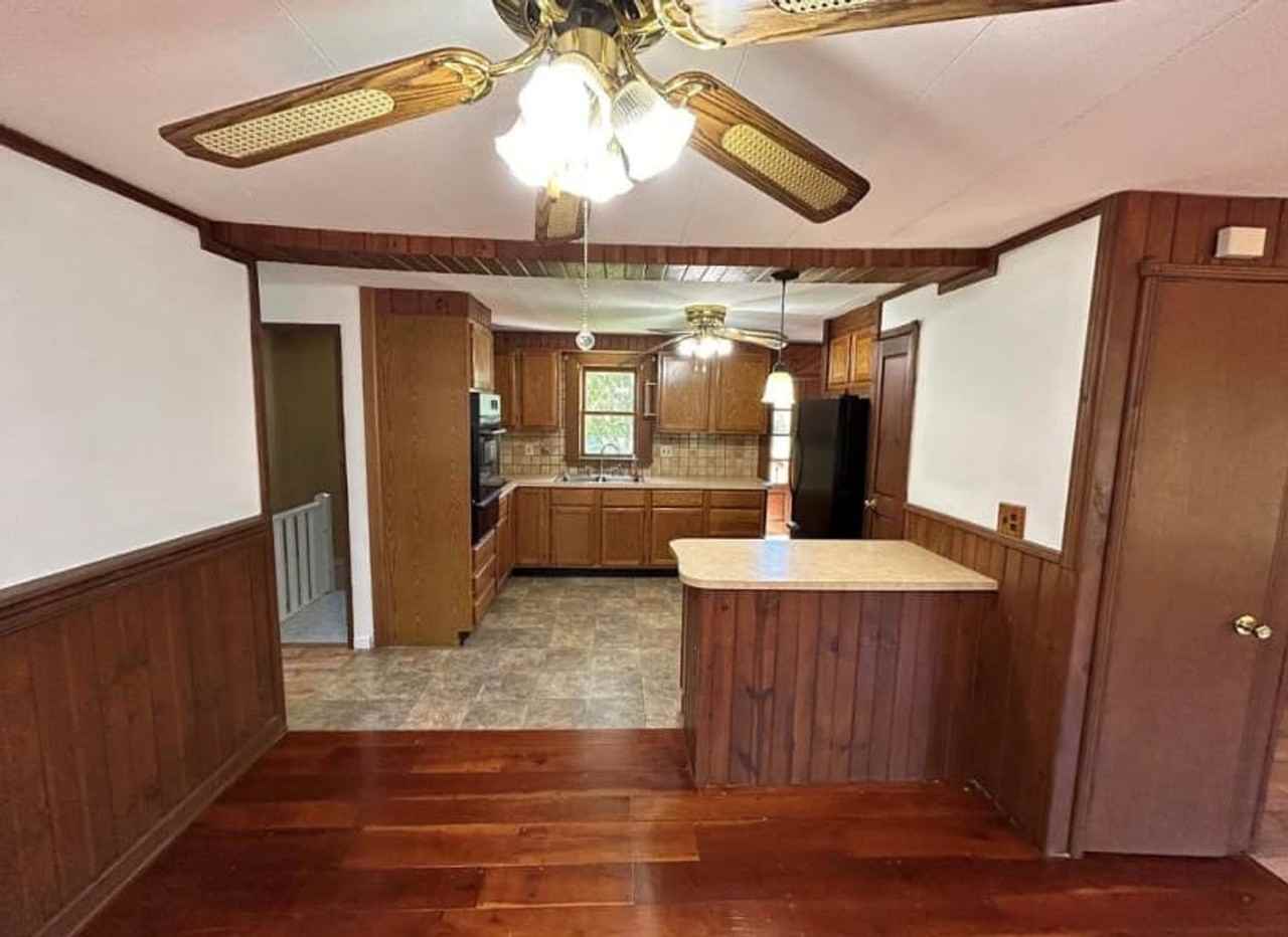 1501 Route 9g - Photo 3 of 9