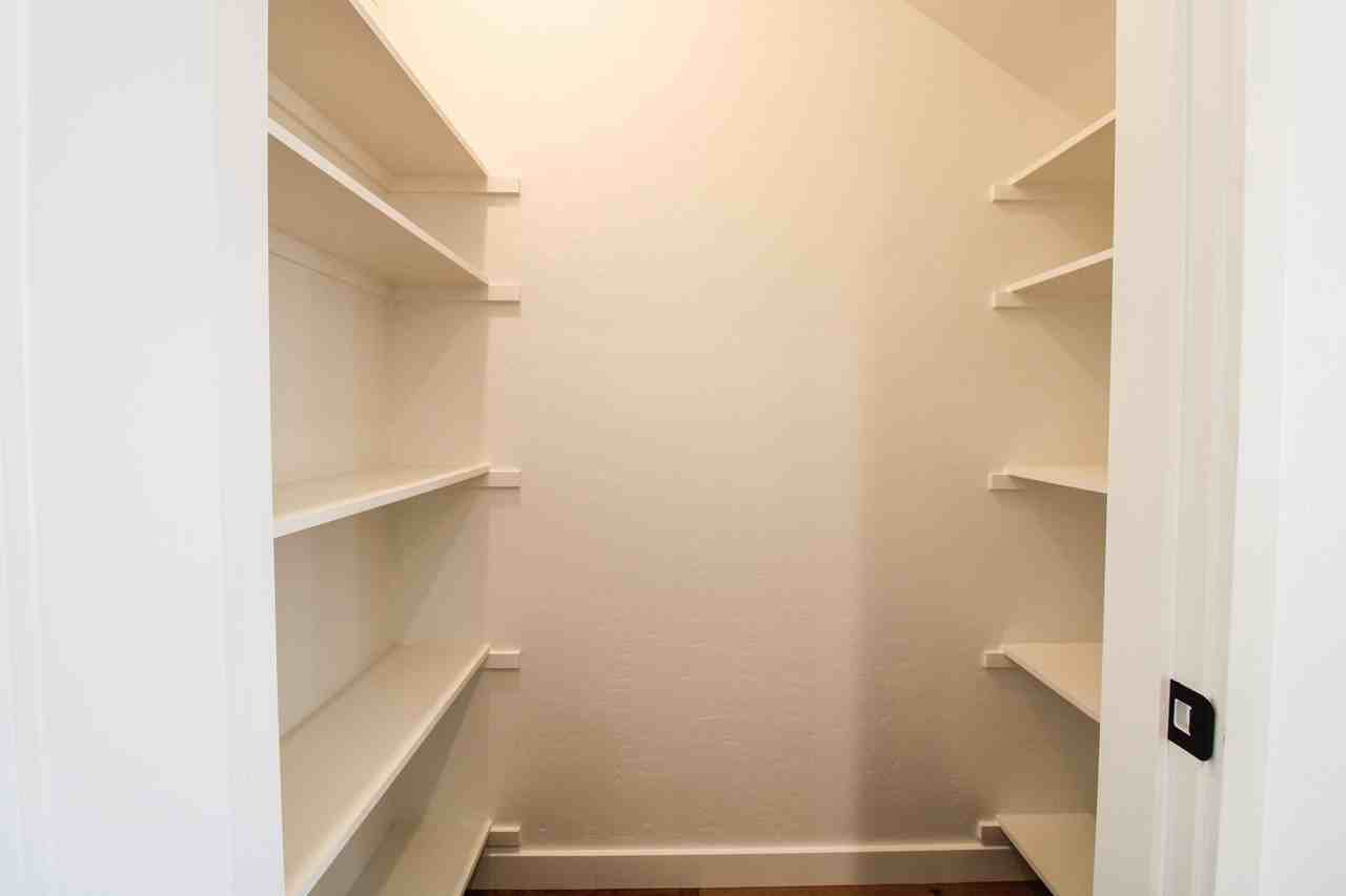 2800 Broad St #209 - Photo 4 of 26