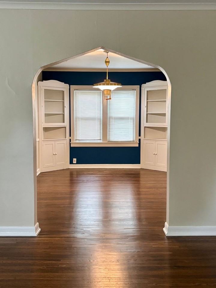 3347 E 6th St - Photo 2 of 13