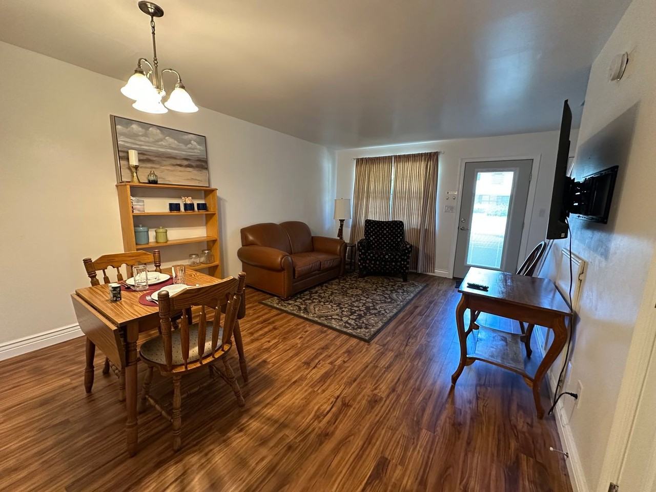 1416 E O St - Photo 2 of 10