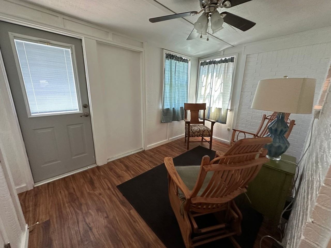 1416 E O St - Photo 5 of 10