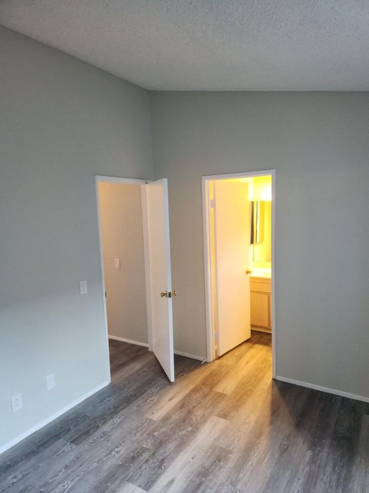 4136 Georgia Street - Photo 7 of 16