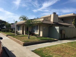 featured image of 17081 Evergreen Cir