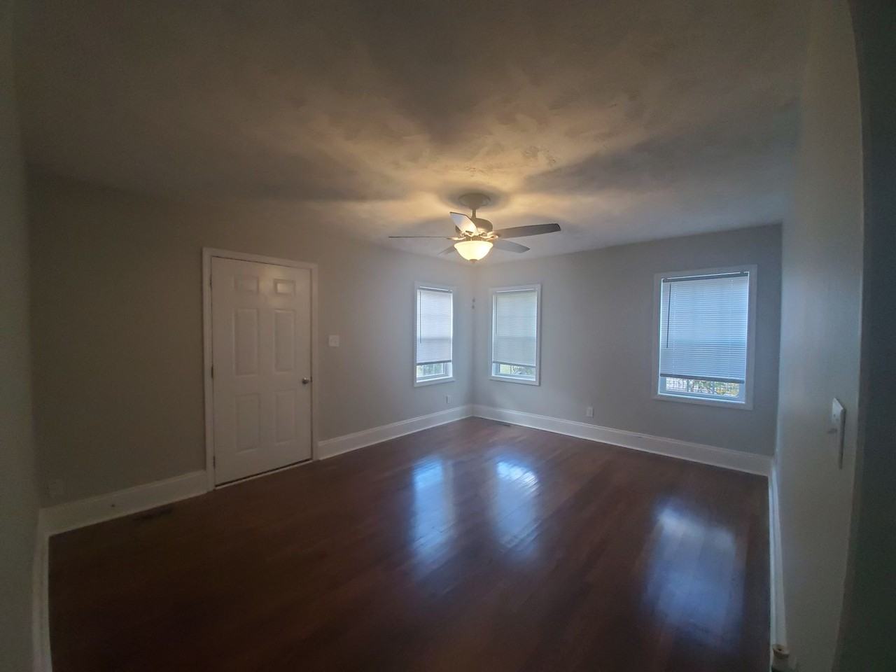 202 Brainerd Ave - Photo 4 of 19