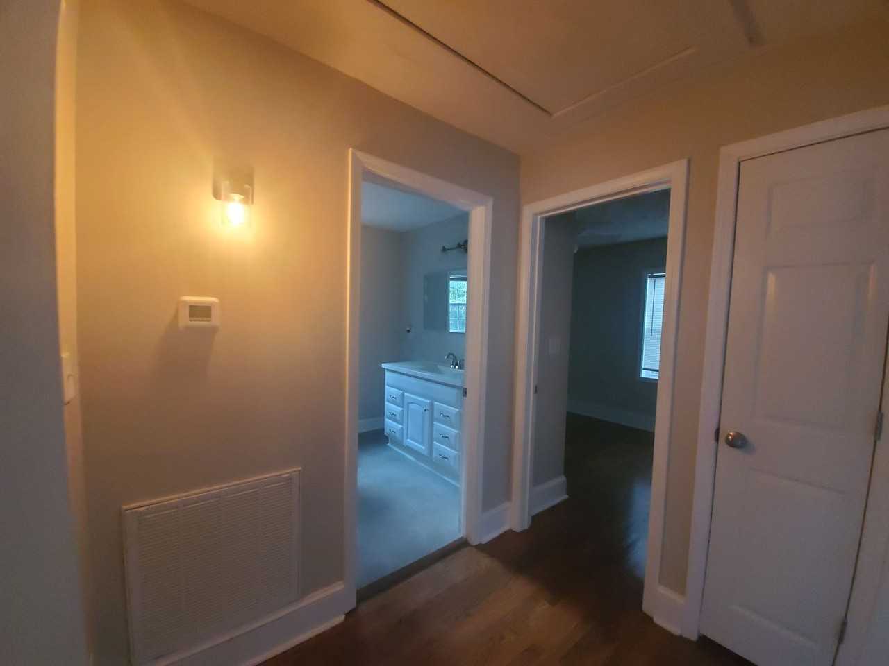 202 Brainerd Ave - Photo 5 of 19